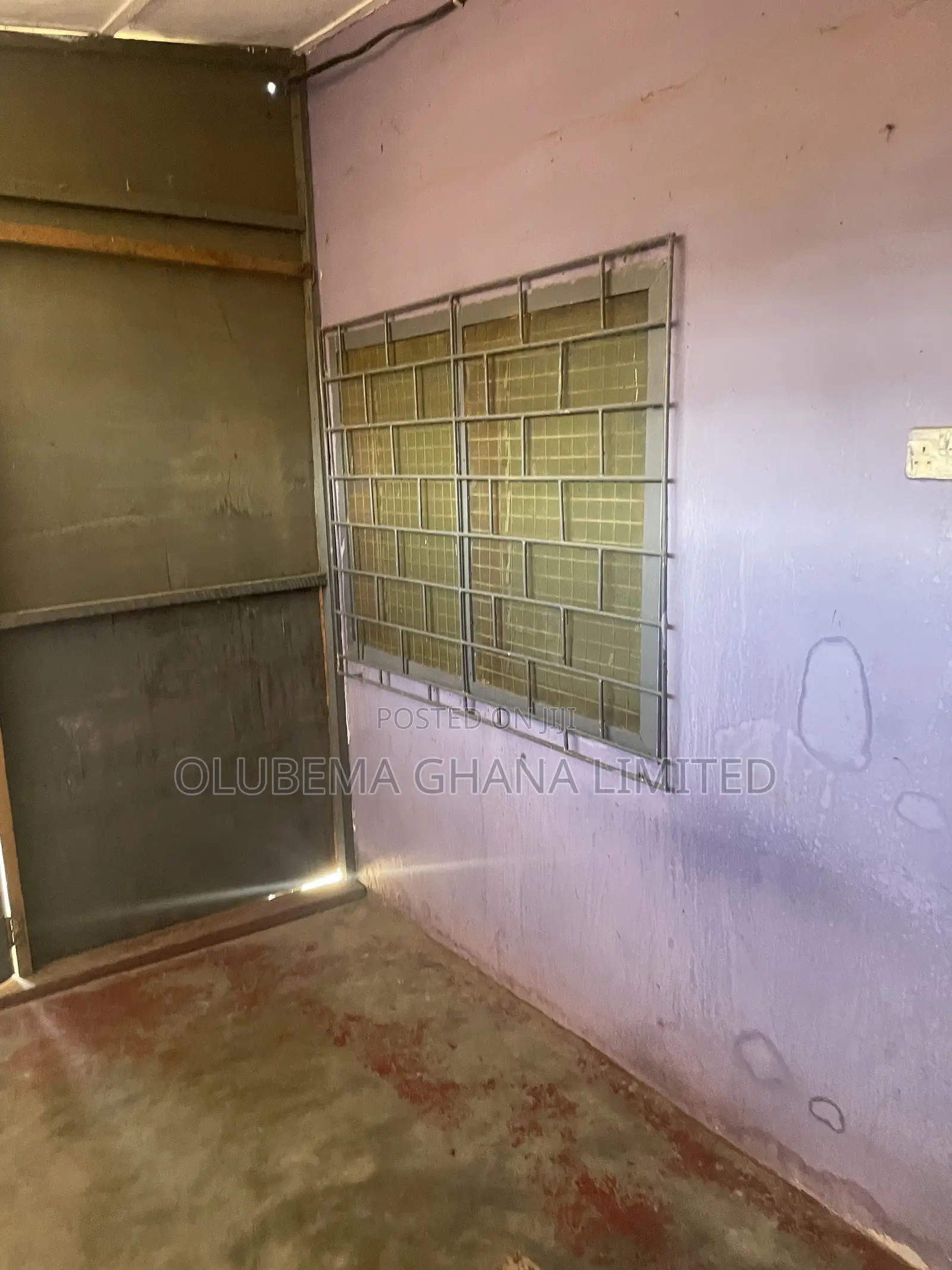 1bdrm Apartment in Afoko Foto for rent