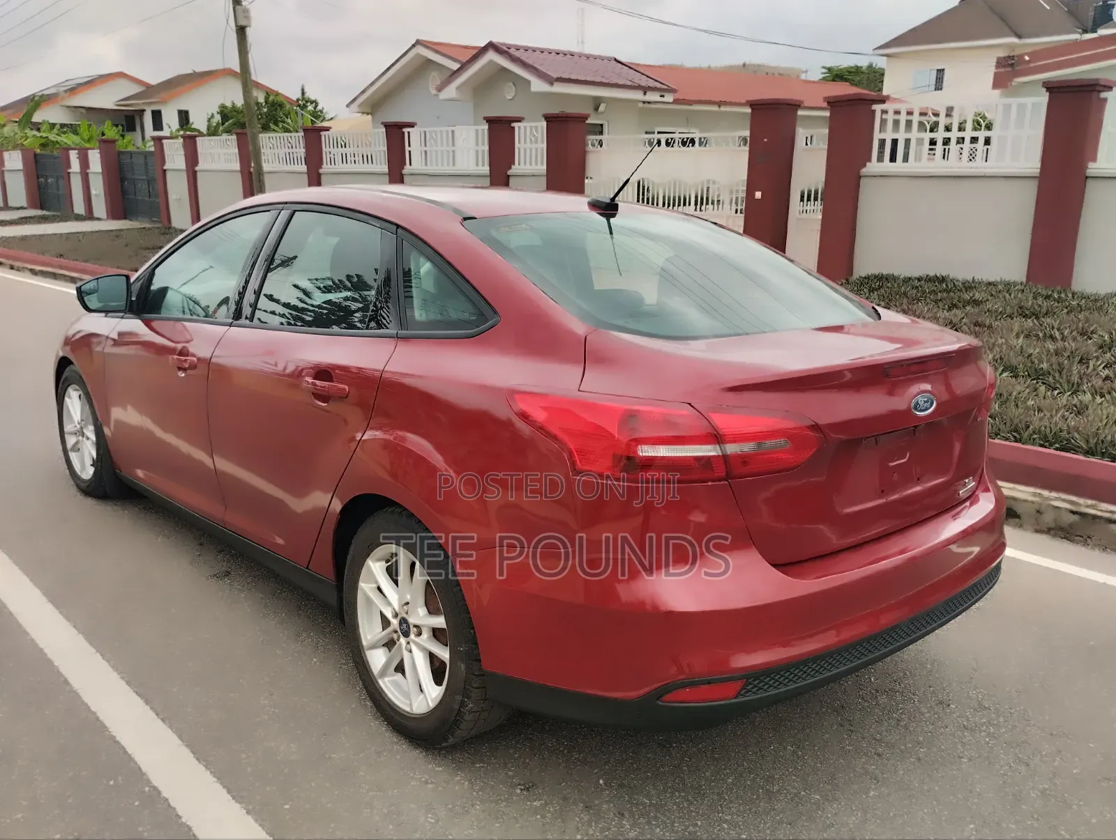 Ford Focus 2016 Red