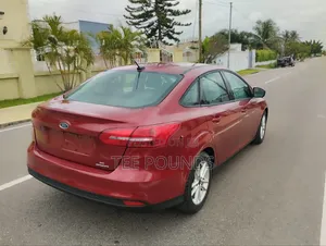 Ford Focus 2016 Red