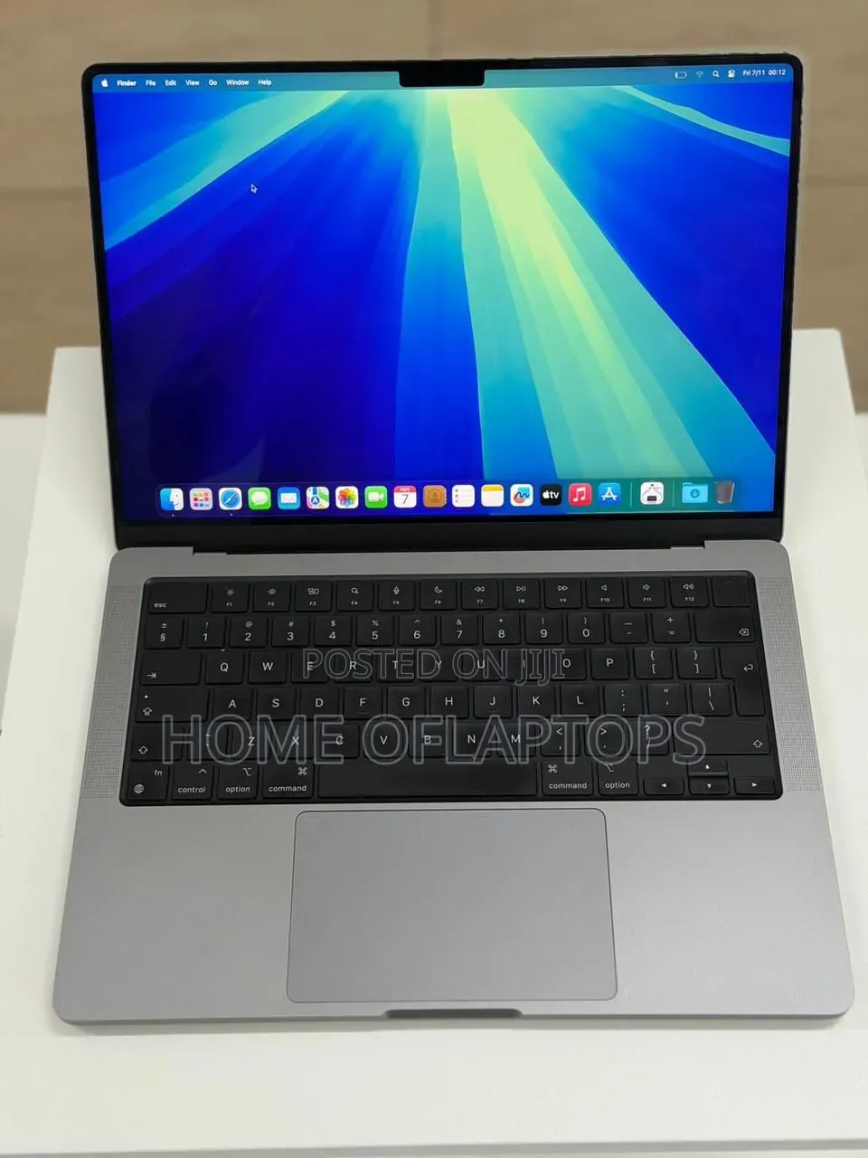Laptop Apple MacBook 2019 64GB Intel Core i7 SSD 500GB