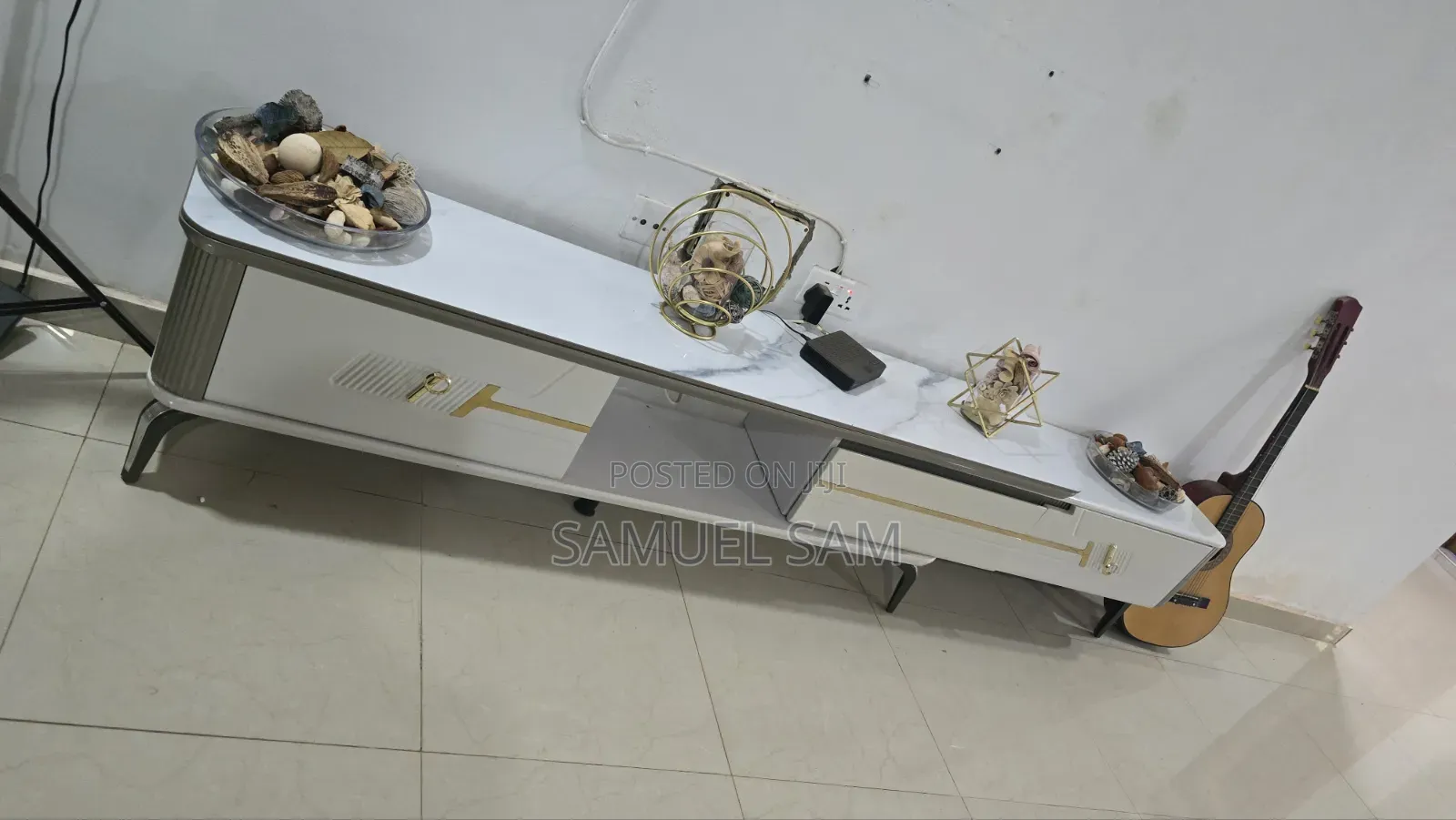 Foreign TV Stand