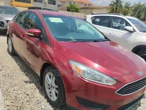 Ford Focus 2016 Red