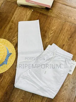 Line Trouser