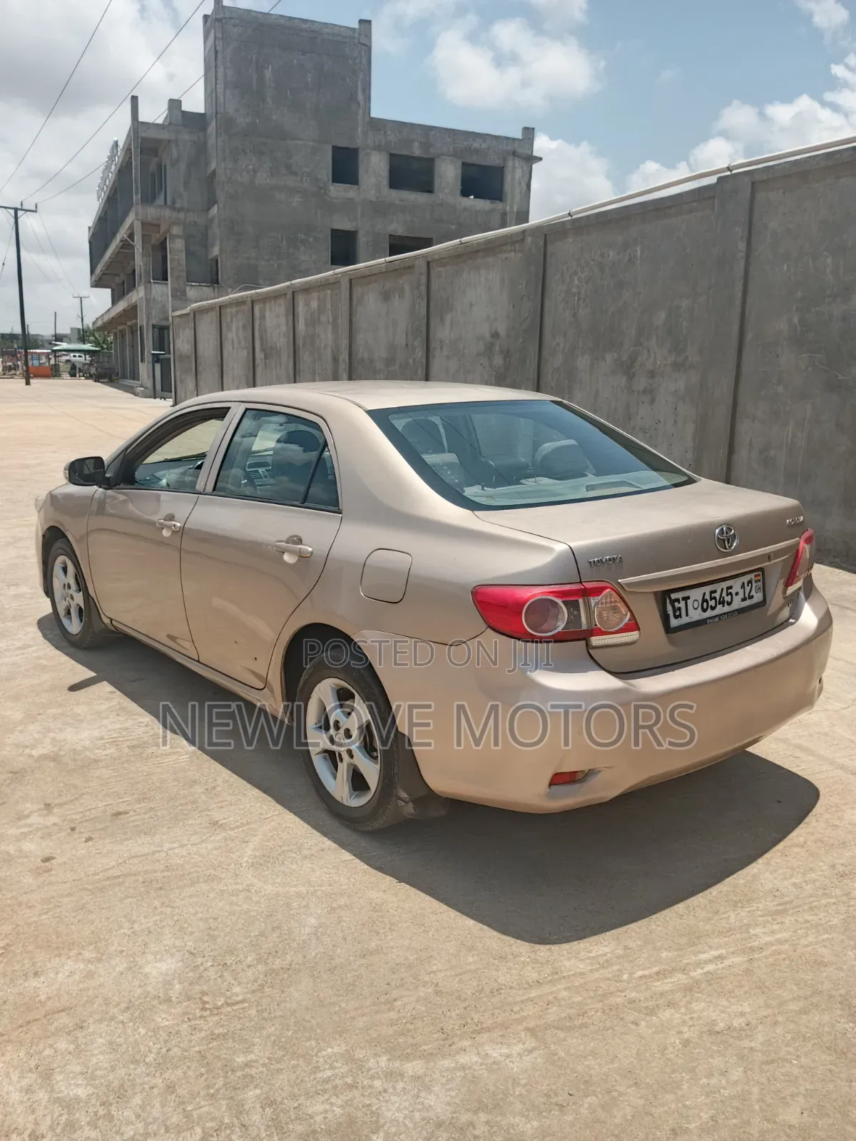 Toyota Corolla 2012 Brown