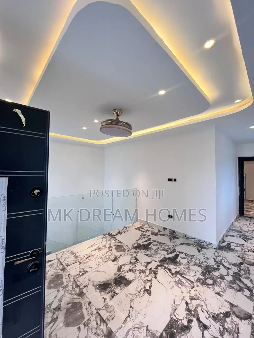4bdrm House in Lake Side Estate for sale