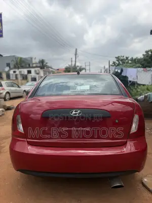 Hyundai Accent 2008 Red