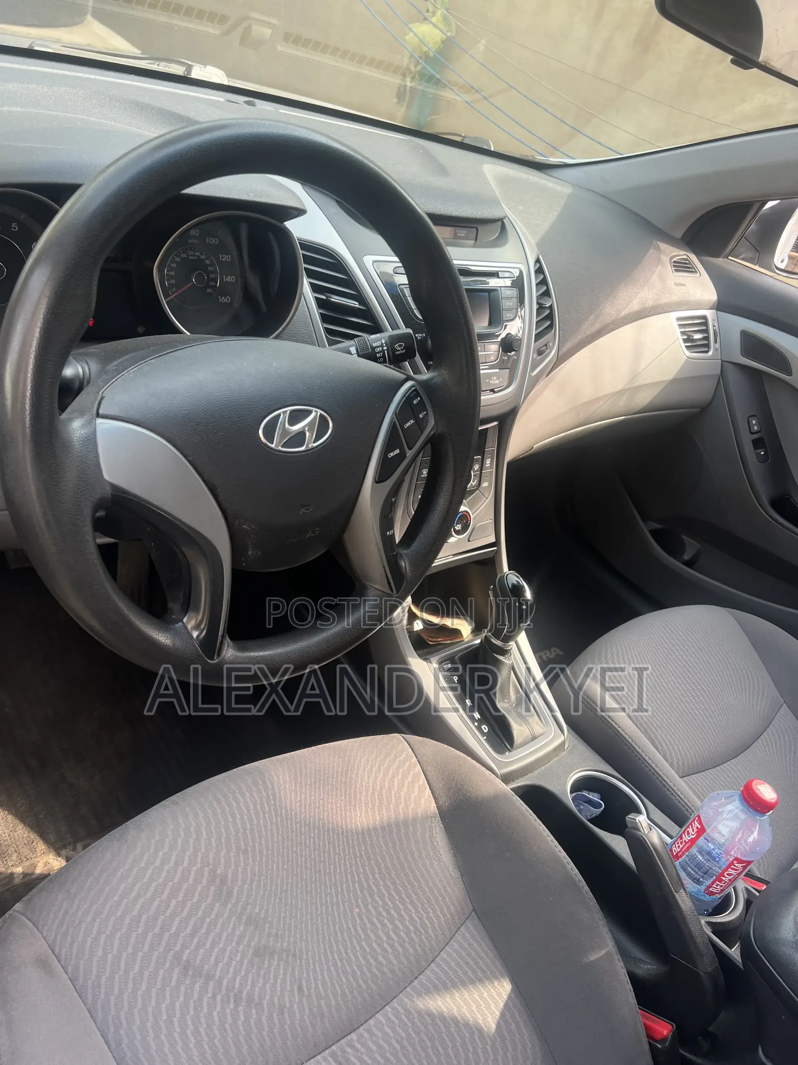 Hyundai Elantra SE Sedan FWD (1.8L 4cyl 6A) 2016 White