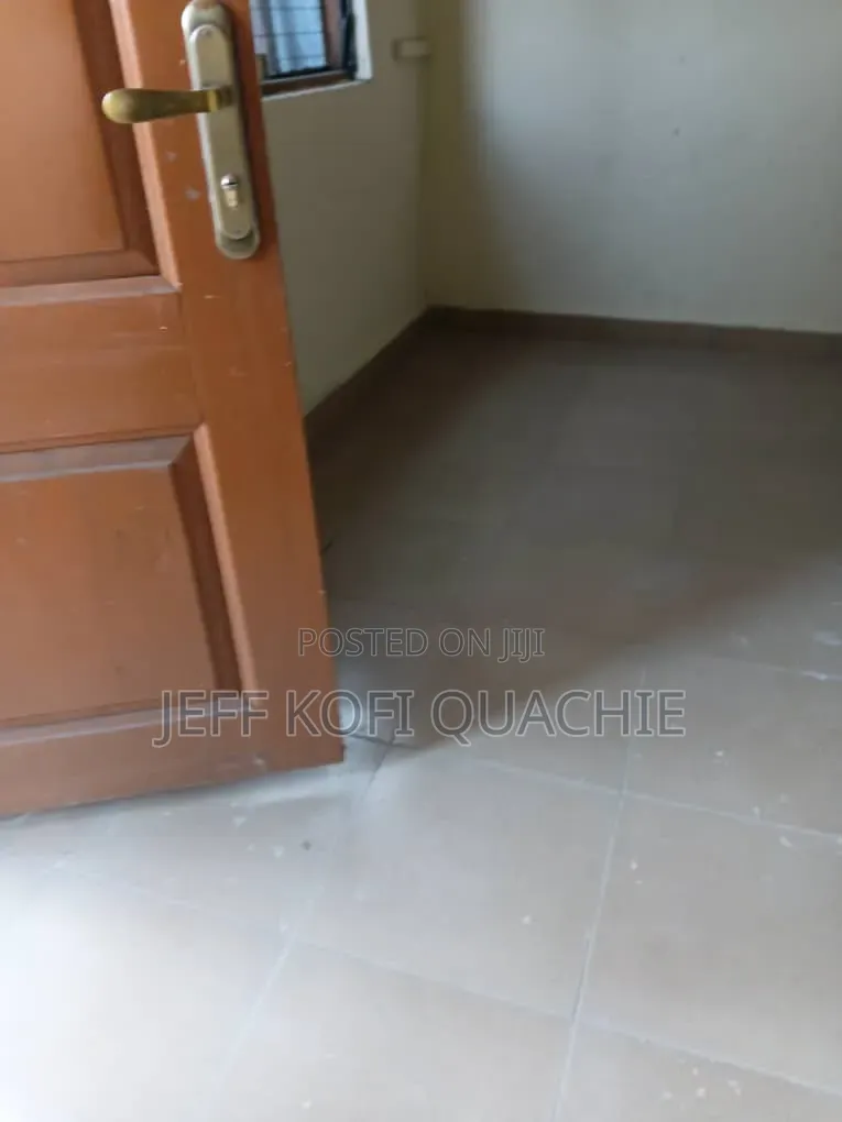1bdrm House in Quachie Estate, Special School Area for rent