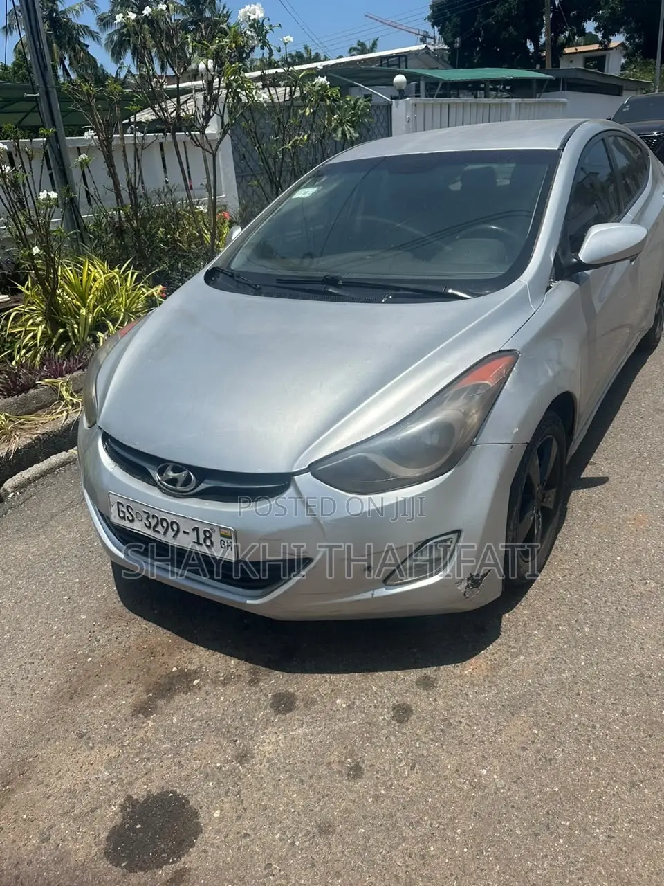 Hyundai Elantra GLS Sedan FWD (1.8L 4cyl 6A) 2013 Gray