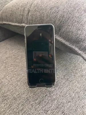 Apple iPhone 6s 128 GB Silver