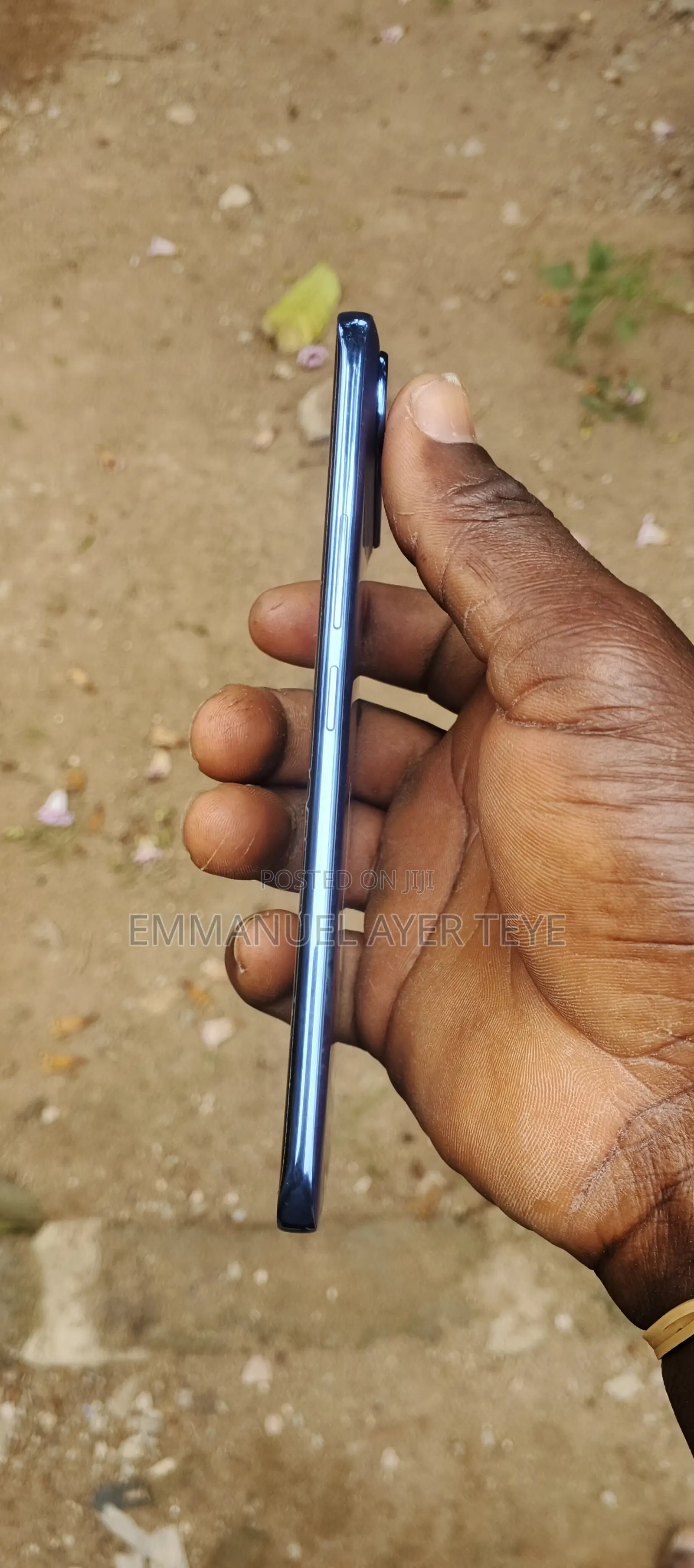 New Tecno Camon Slim 256 GB Blue