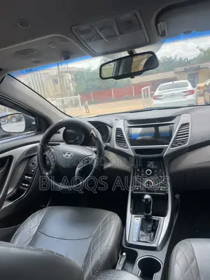 Hyundai Elantra 2016 Gray