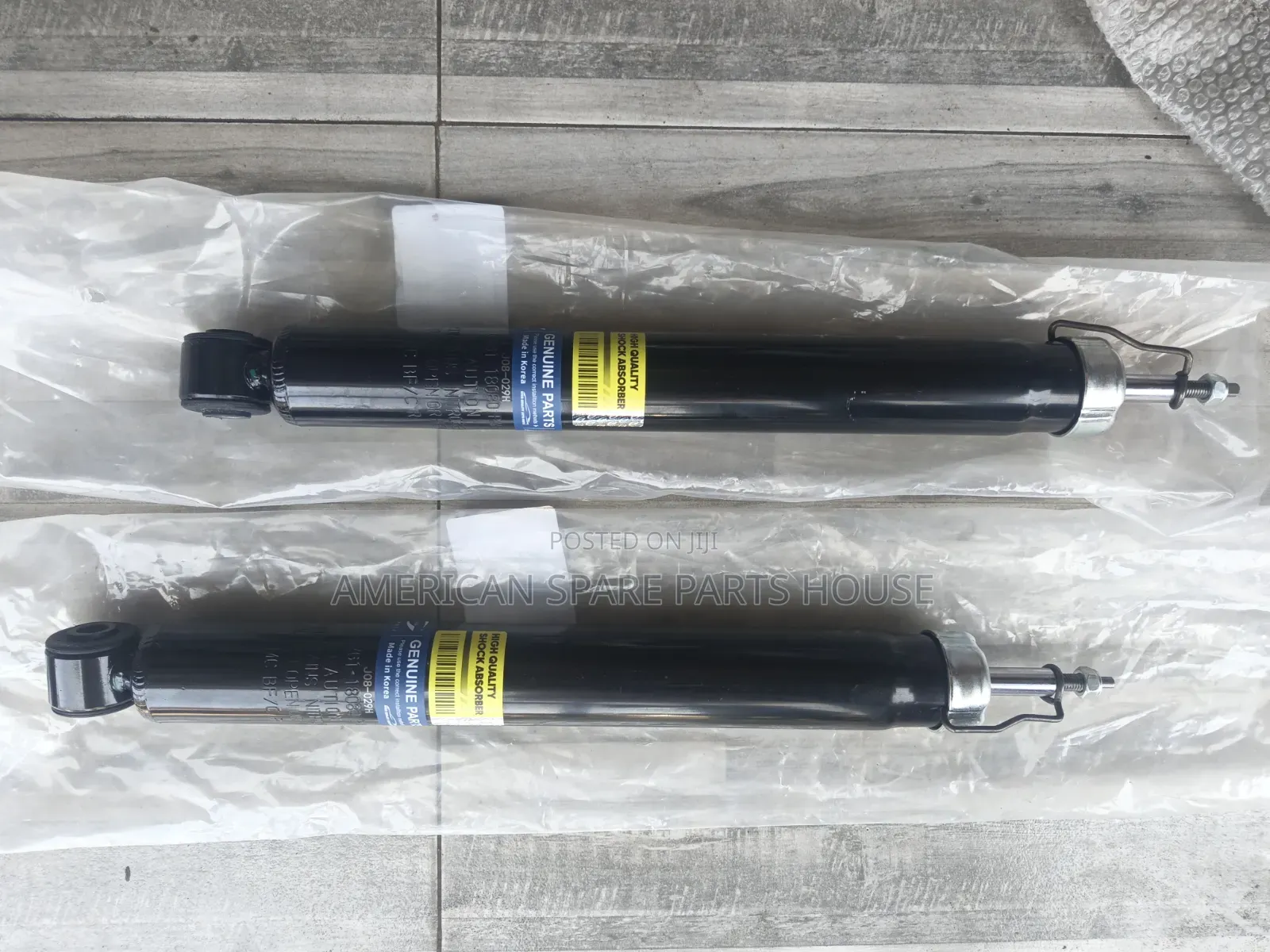 Escape 2013-18 Back Shocks