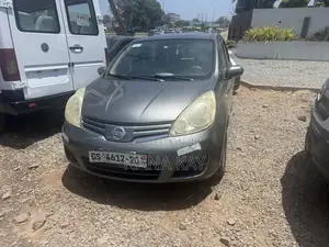 Nissan Note 1.6 Petrol 2013 Gray