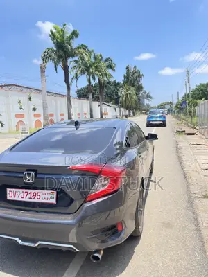 Honda Civic EX Sedan 2019 Gray
