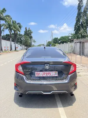 Honda Civic EX Sedan 2019 Gray