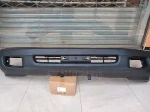 Toyota Land Cruiser 100  1998-2002 Front Bumper