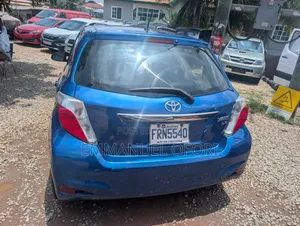Toyota Yaris 2013 Blue