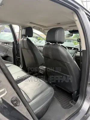 Honda Civic Touring Sedan 2019 Gray