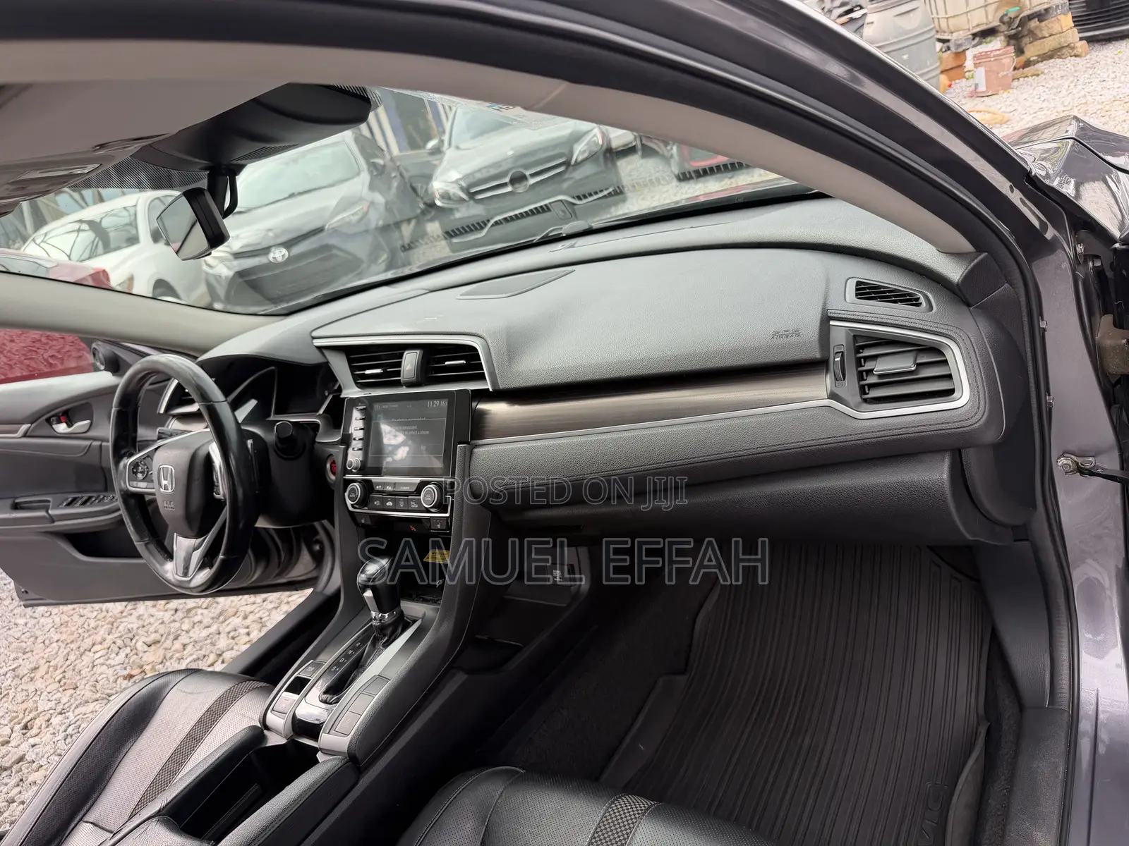 Honda Civic Touring Sedan 2019 Gray
