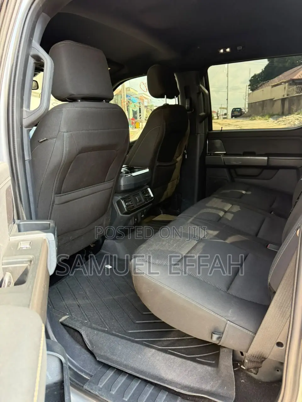 Ford F-150 XLT 2023 Silver