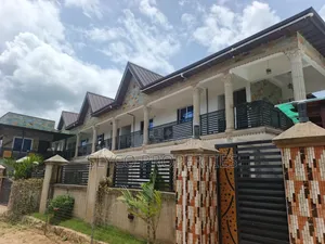 2bdrm Block of Flats in Koforidua Pipeline, New-Juaben Municipal