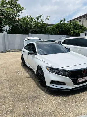 Honda Accord EX 2018 White