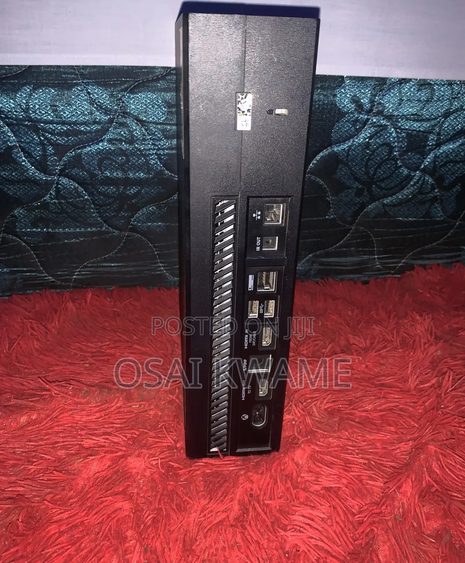 Uk Used Xbox One for Sale With One Wireless Controller