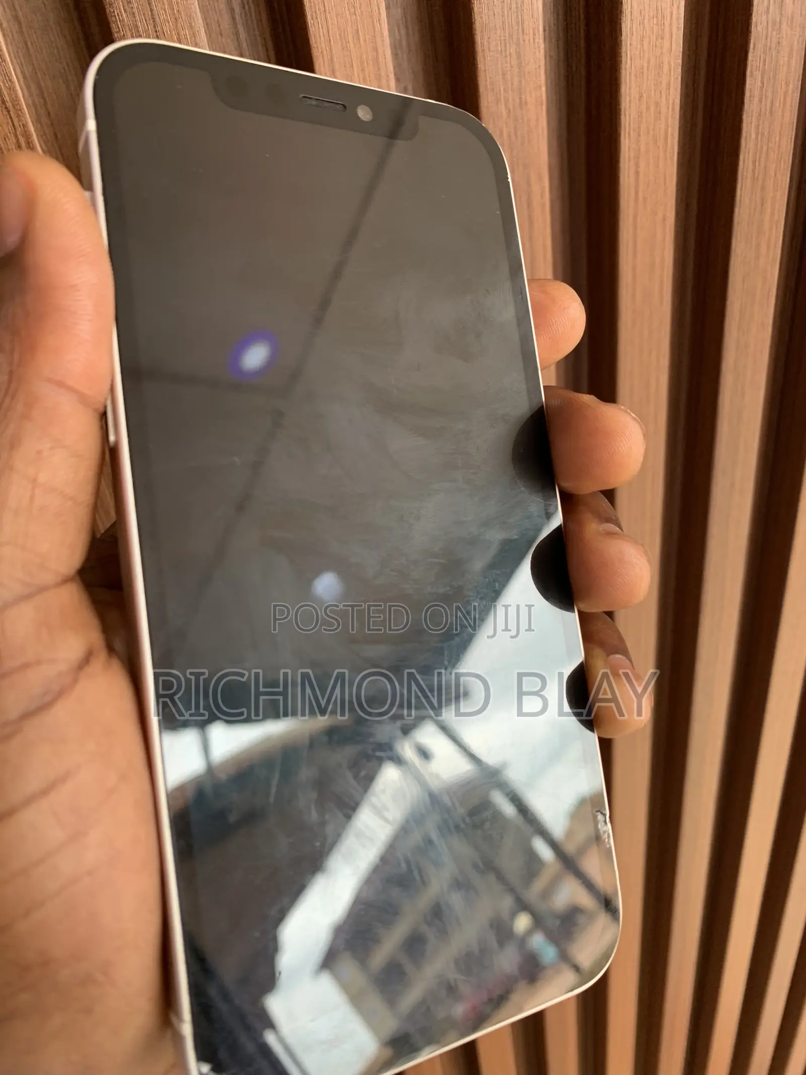 Apple iPhone 12 64 GB White