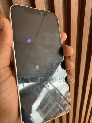 Apple iPhone 12 64 GB White