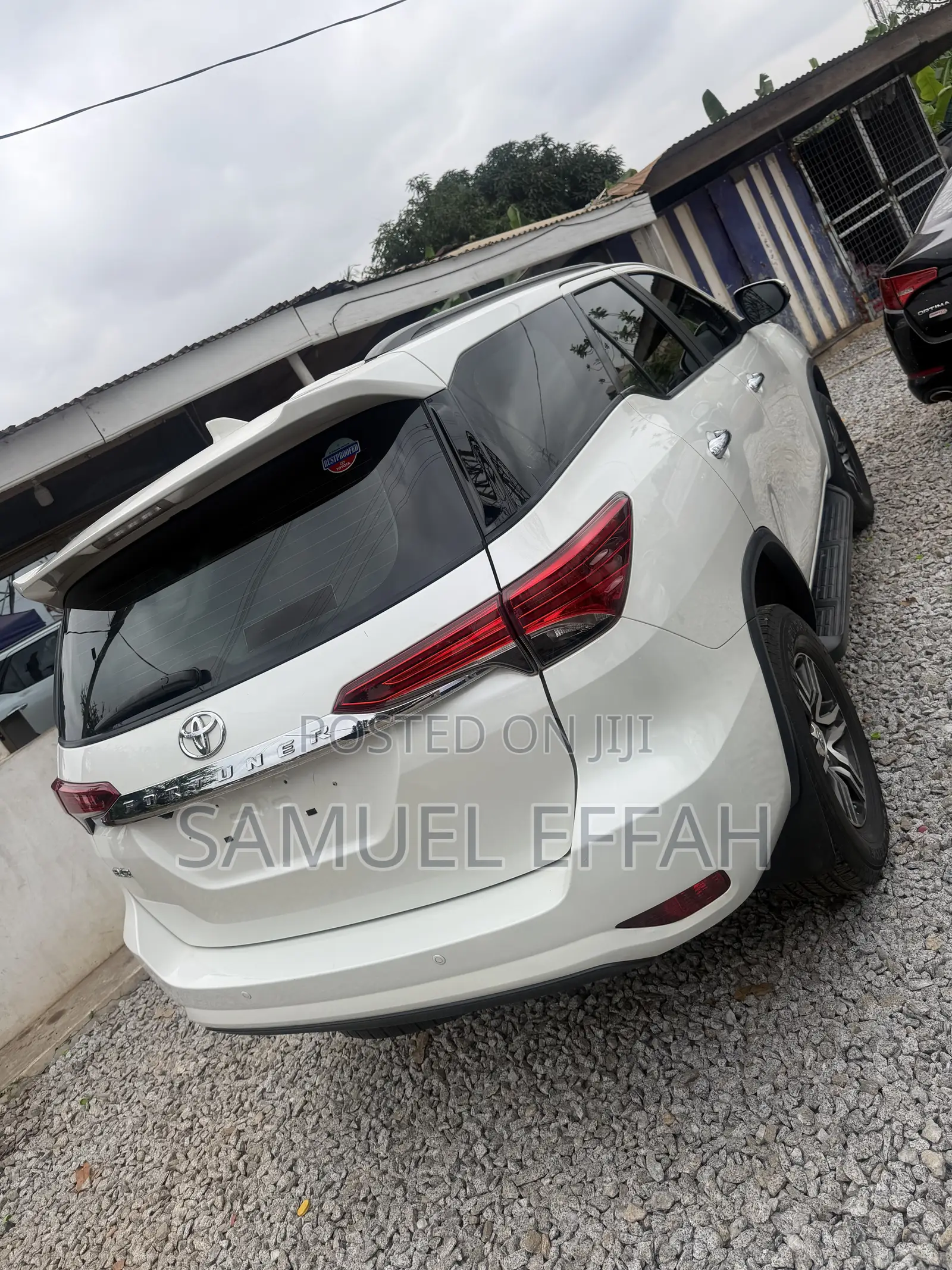 Toyota Fortuner 2.7 AWD 2019 White