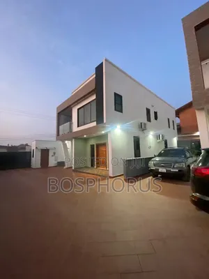 4bdrm House in Lapaz Nyamekye, Nyanmekye for rent