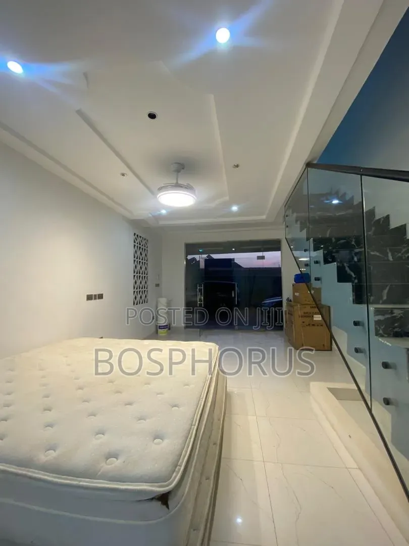 4bdrm House in Lapaz Nyamekye, Nyanmekye for rent