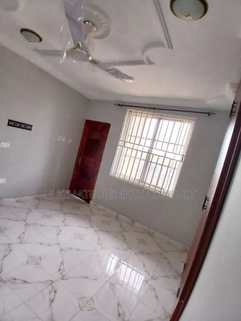 1bdrm Apartment in Lapaz Race Course, Nyanmekye for rent
