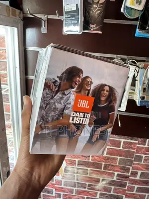 JBL Charge 6