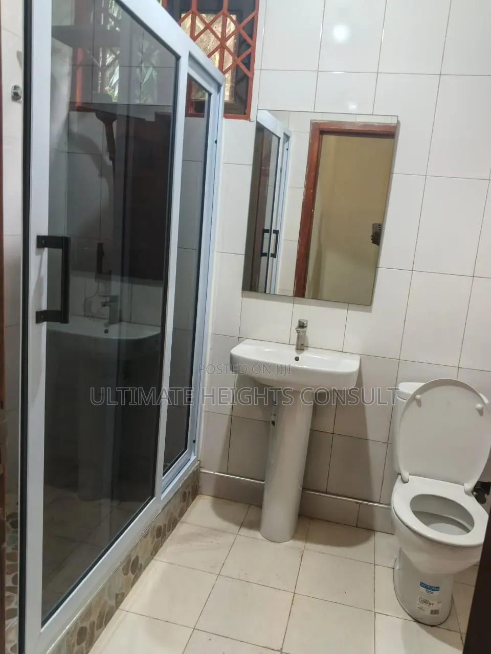2bdrm Apartment in Nyamekye Lapaz, Nyanmekye for rent