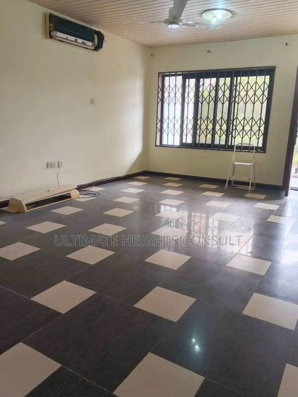 2bdrm Apartment in Nyamekye Lapaz, Nyanmekye for rent