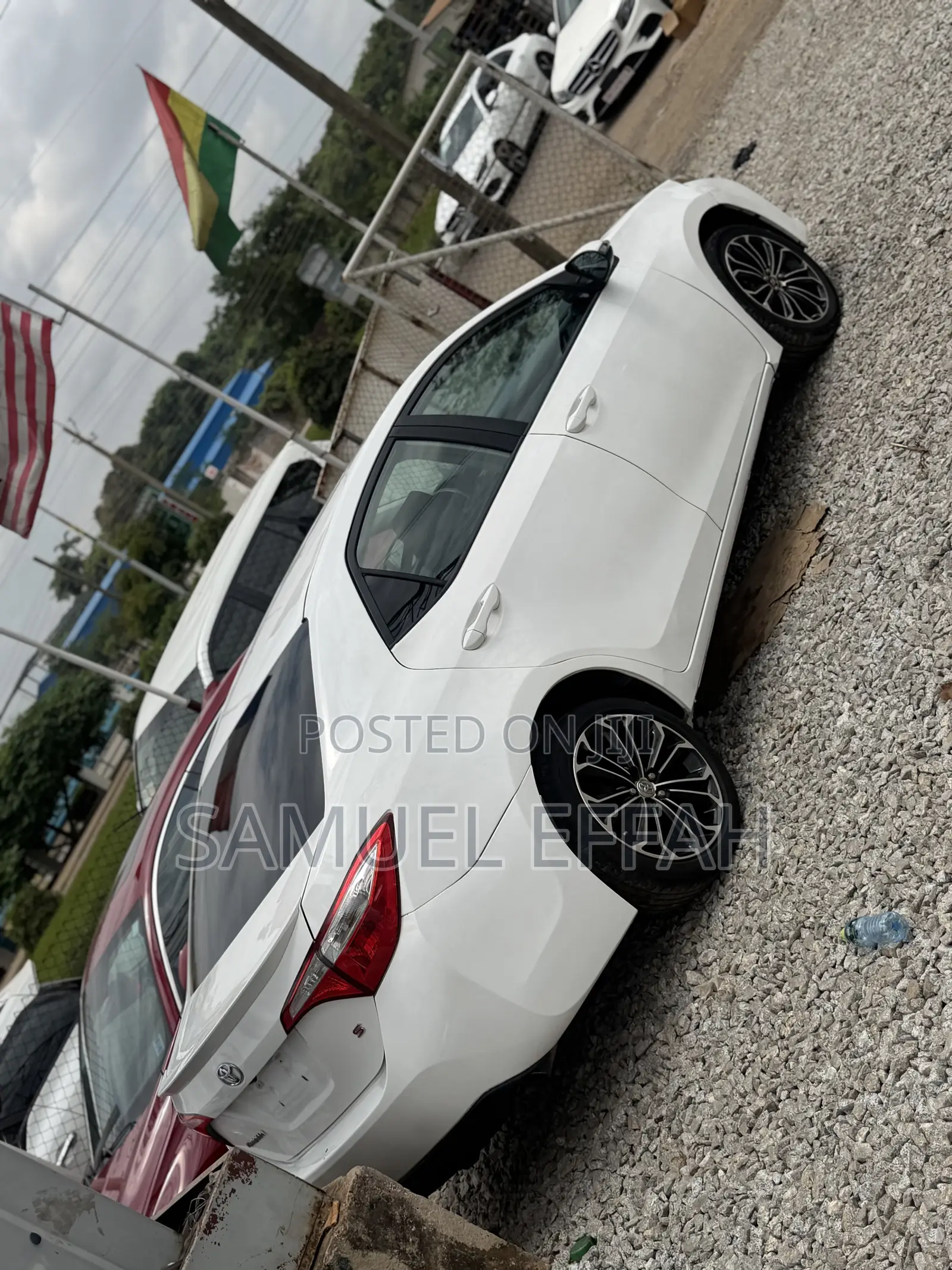 Toyota Corolla S 4dr Sedan (1.8L 4cyl CVT) 2016 White