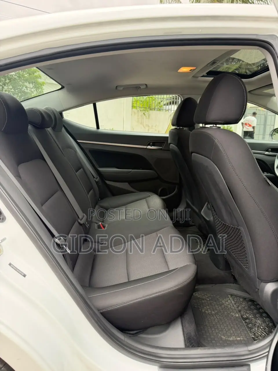 Hyundai Elantra 2018 White