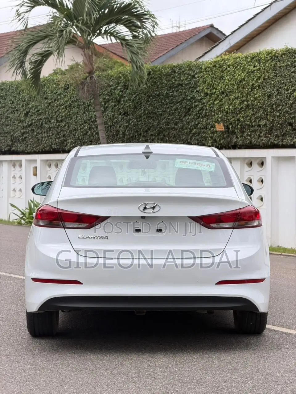 Hyundai Elantra 2018 White