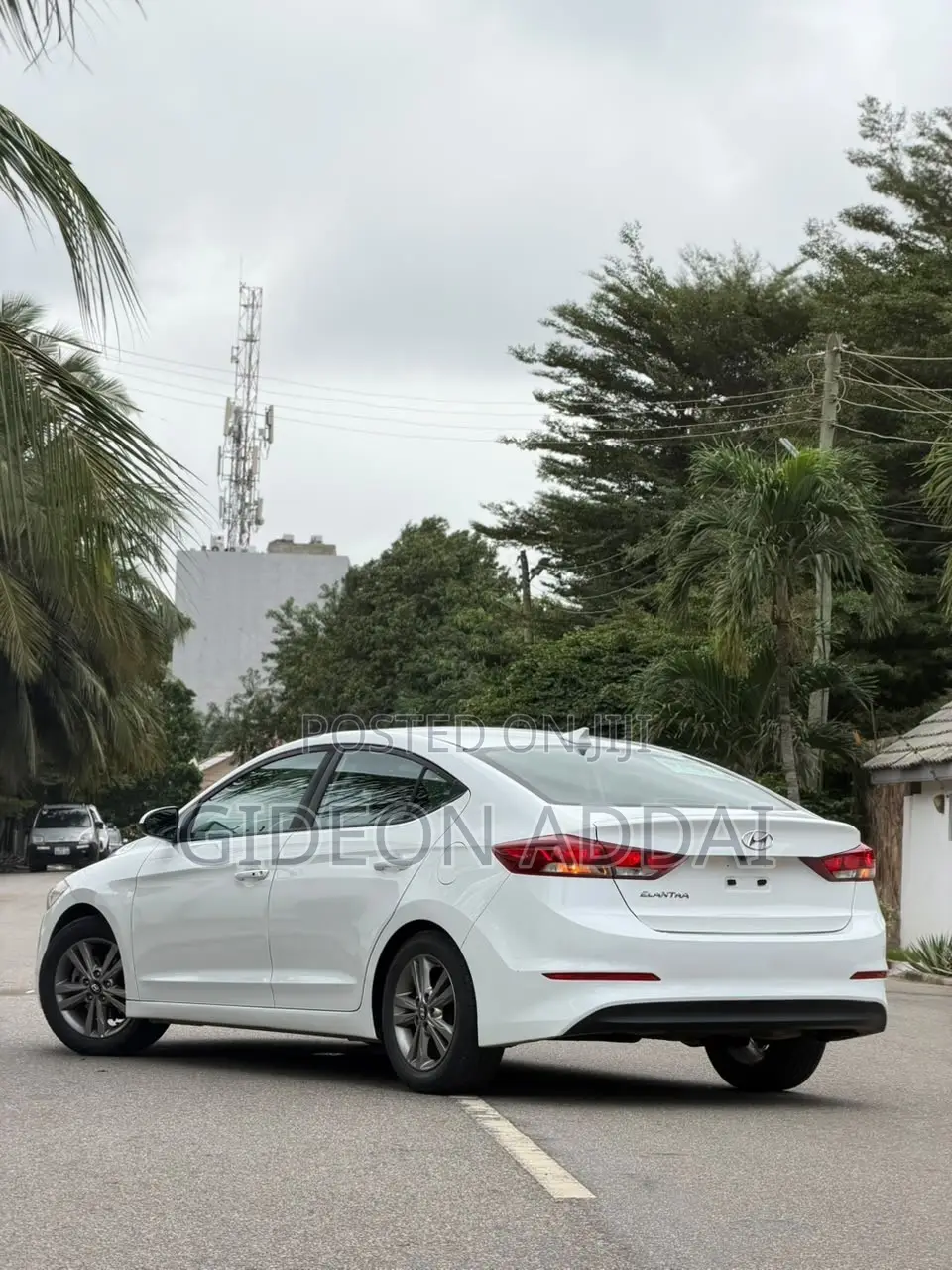 Hyundai Elantra 2018 White