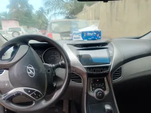 Hyundai Elantra 2011 Black