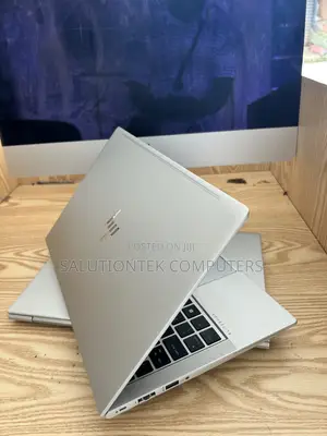 Laptop HP EliteBook 640 G9 16GB Intel Core i5 SSD 256GB