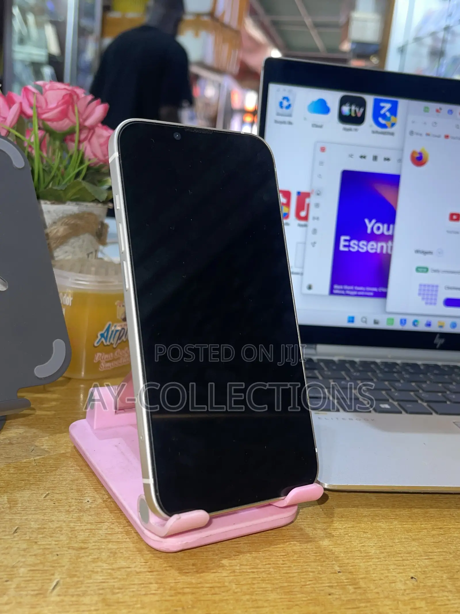 Apple iPhone 13 128 GB White