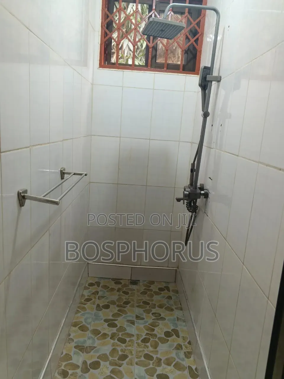 2bdrm Apartment in Lapaz Nyamekye, Nyanmekye for rent