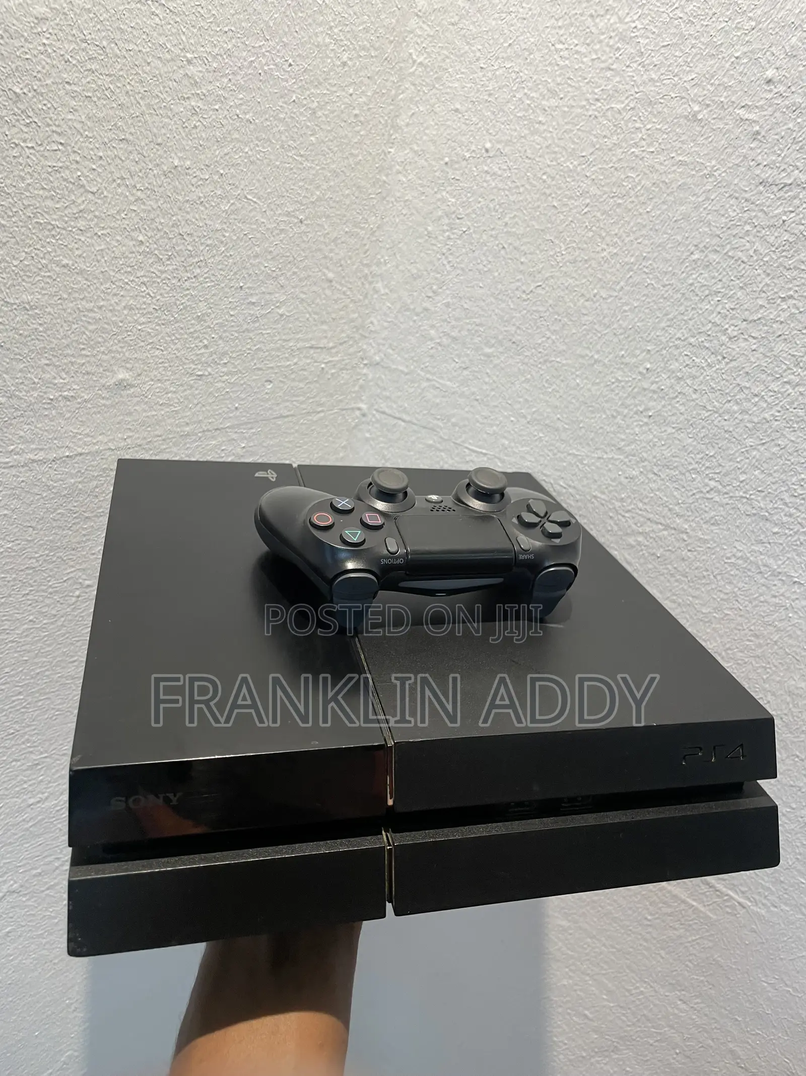 PS4 Standard