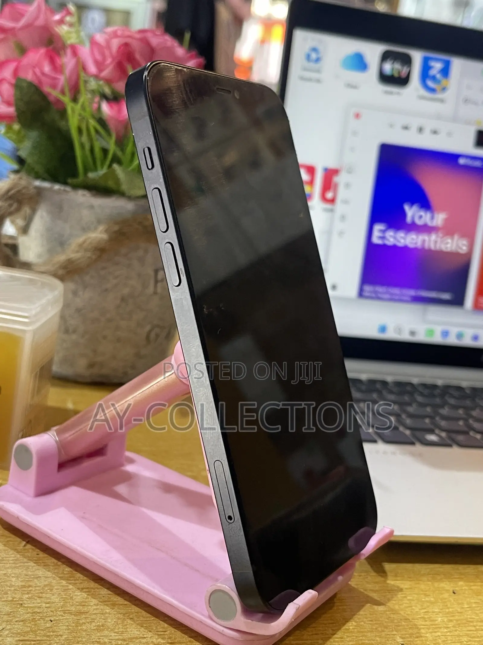 Apple iPhone 12 64 GB Black