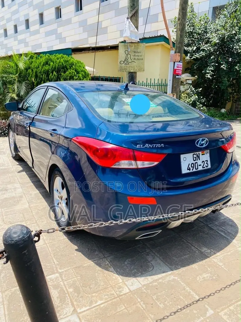 Hyundai Elantra GLS Sedan FWD (1.8L 4cyl 6A) 2013 Blue