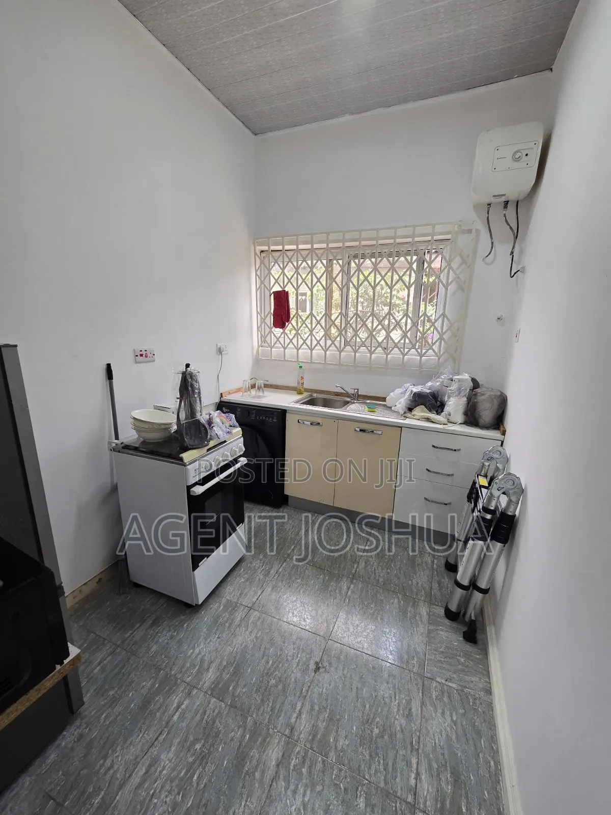 Furnished 2bdrm House in Manet Court Estate for rent