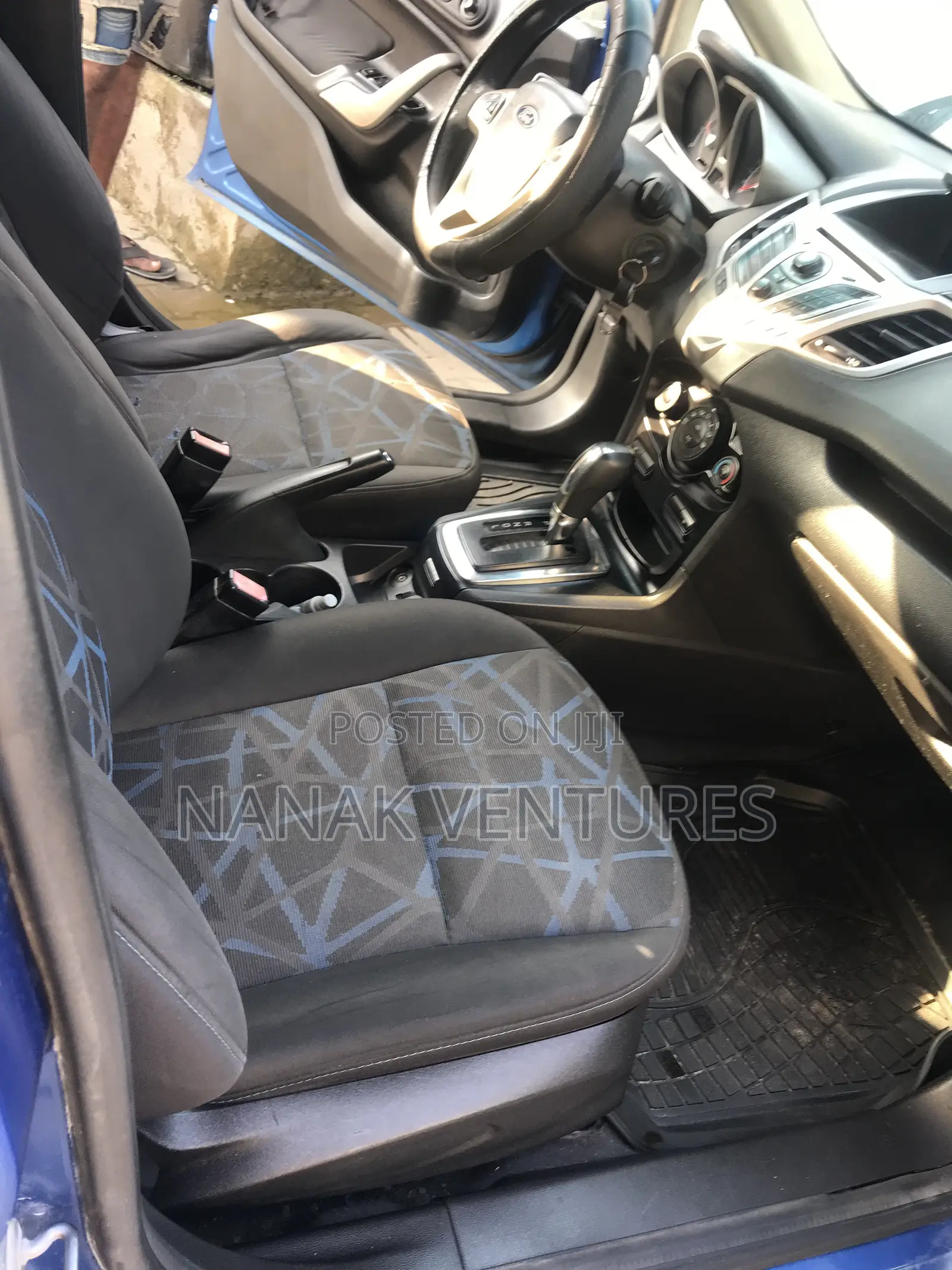 Ford Fiesta SEL Sedan 2012 Blue
